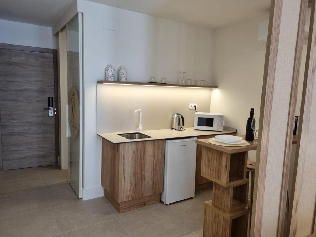 Aparthotel Reina Victoria Velazquez à Alicante Extérieur photo