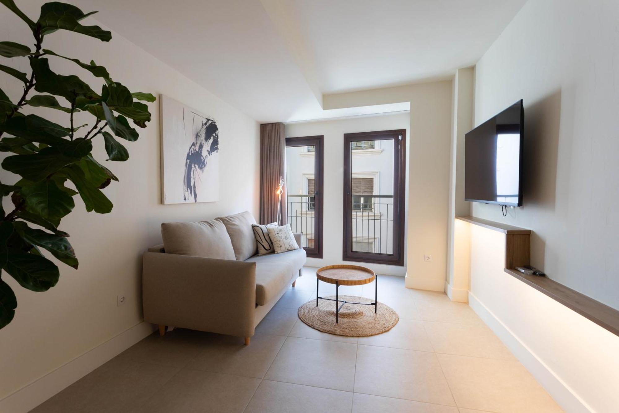 Aparthotel Reina Victoria Velazquez à Alicante Extérieur photo