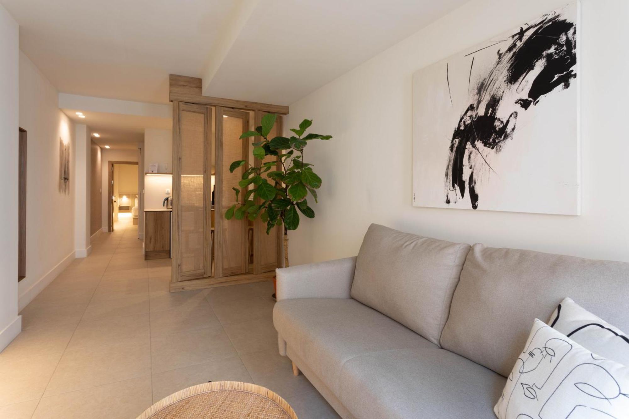 Aparthotel Reina Victoria Velazquez à Alicante Extérieur photo