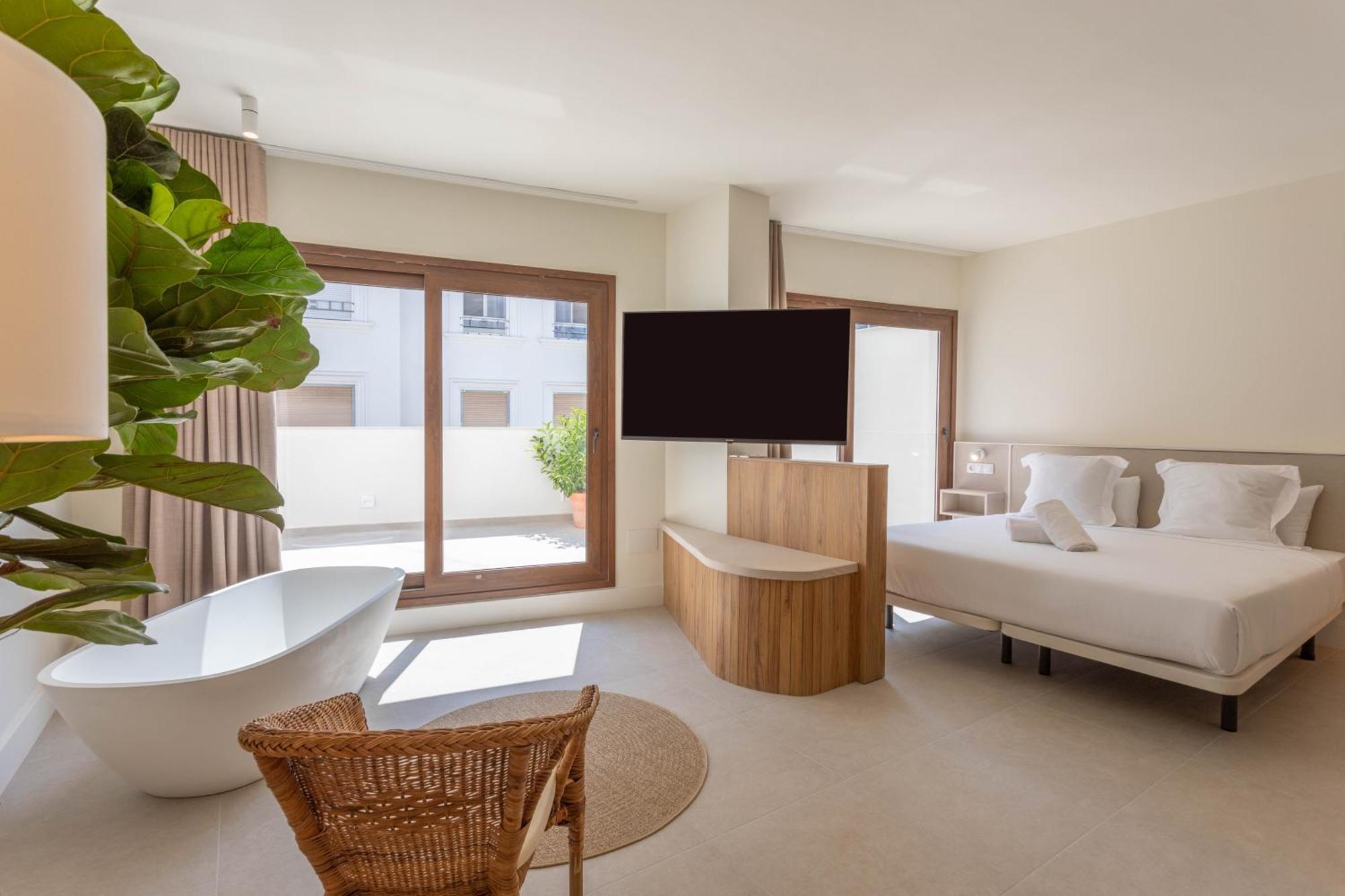 Aparthotel Reina Victoria Velazquez à Alicante Extérieur photo