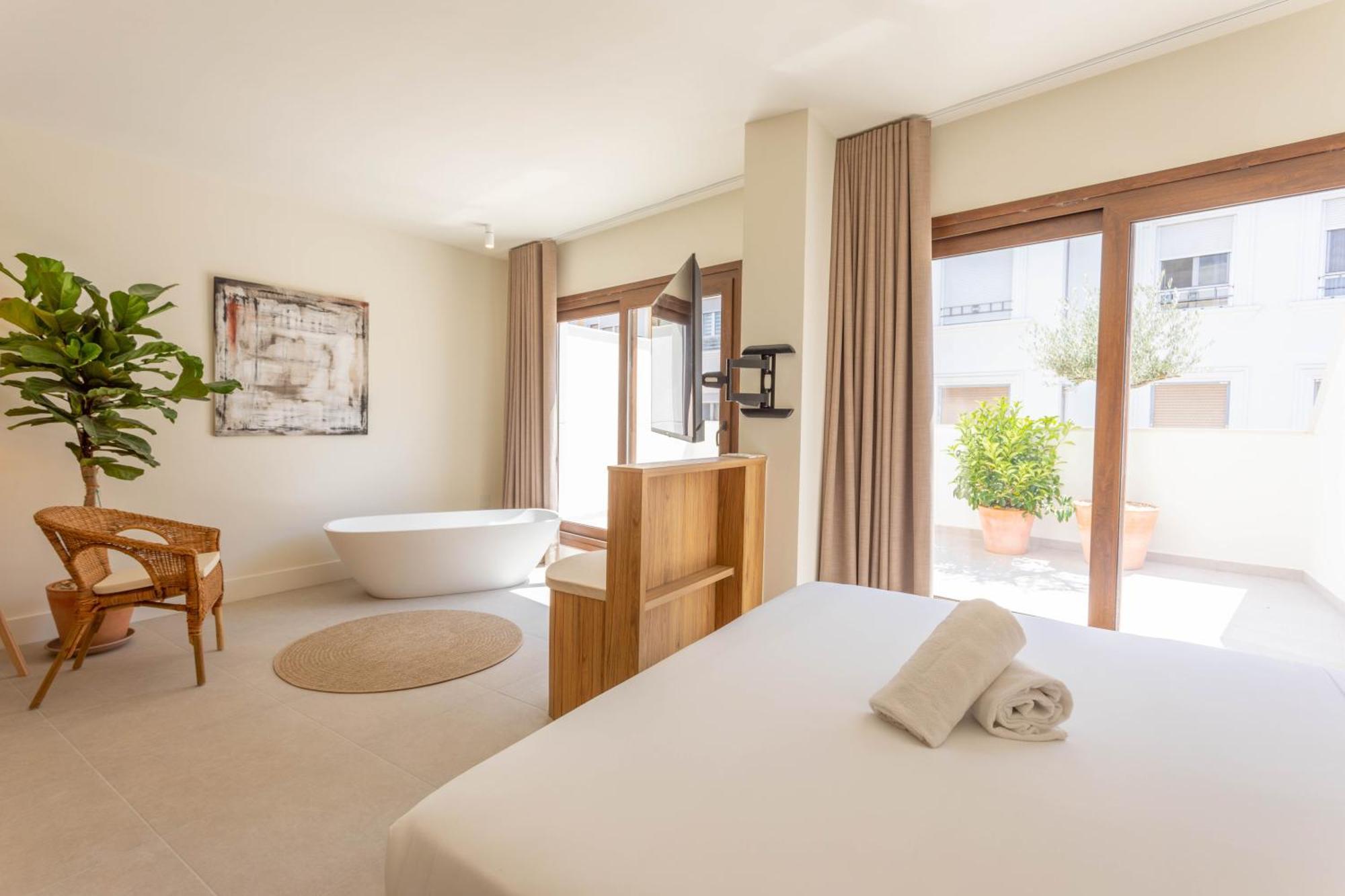 Aparthotel Reina Victoria Velazquez à Alicante Extérieur photo