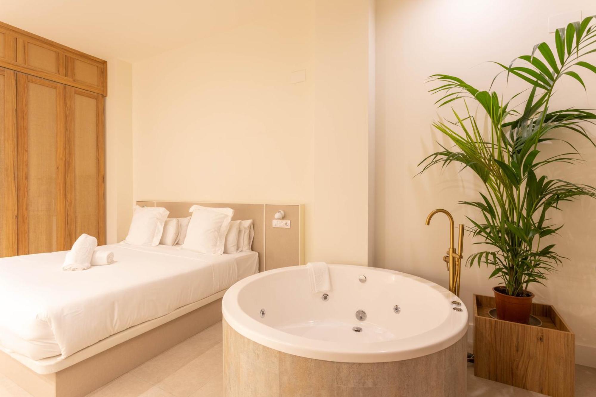 Aparthotel Reina Victoria Velazquez à Alicante Extérieur photo